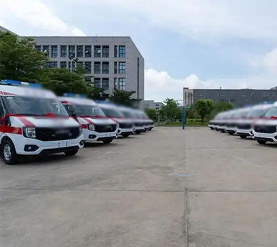 温泉县服务车队展示