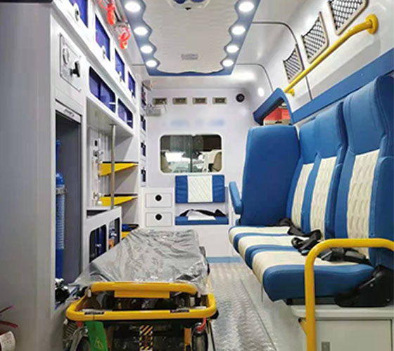 温泉县车辆内部展示